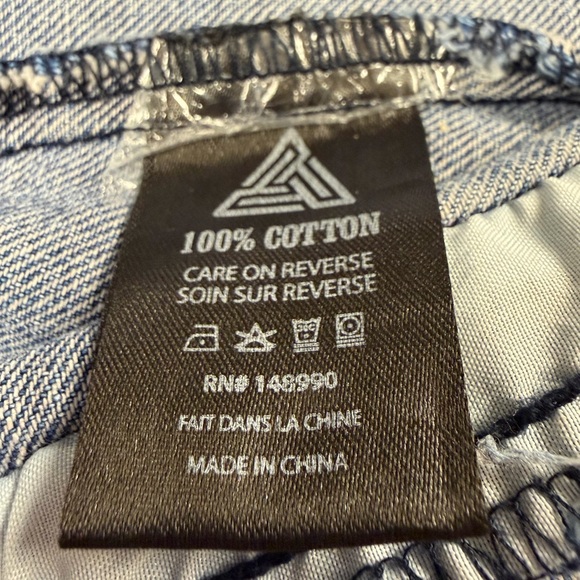 BLACK PYRAMID SPACE JACKET WITH PATCHES - SIZE SMALL - Picture 6 of 6